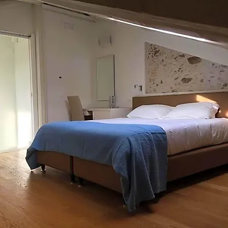 فندق مبيت وإفطار Cerasarella 4*
