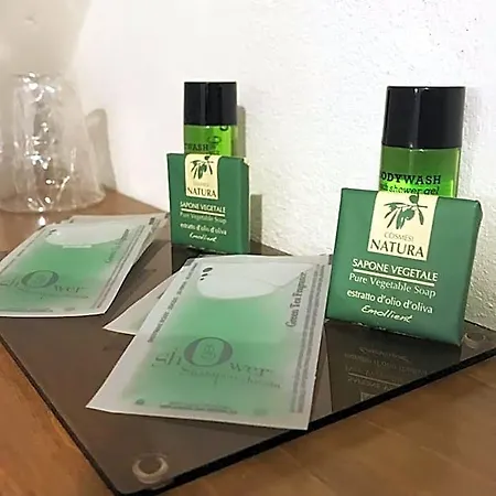 Cerasarella فندق مبيت وإفطار فيبو فالينتيا