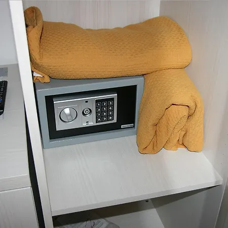 فندق مبيت وإفطار Cerasarella 4*